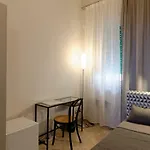 Questa Casa Non E'un 4* Palermo