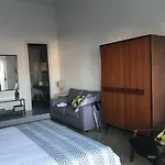 Questa Casa Non E'un 4* Palermo