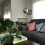 Questa Casa Non E'un Palermo