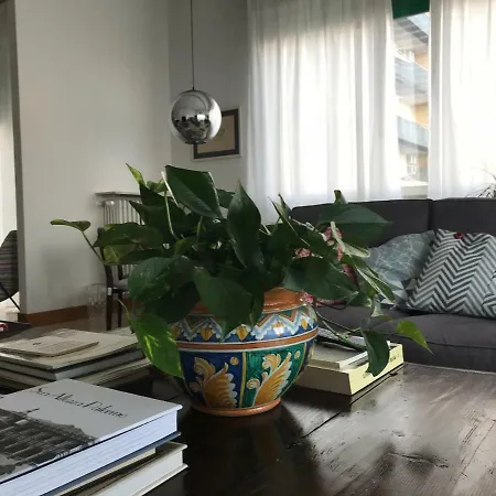 Questa Casa Non E'un Oda ve Kahvaltı Palermo