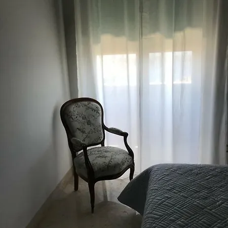 Questa Casa Non E'un 4*