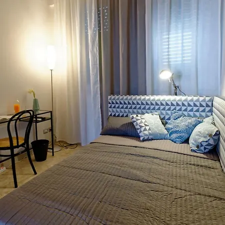 Questa Casa Non E'un