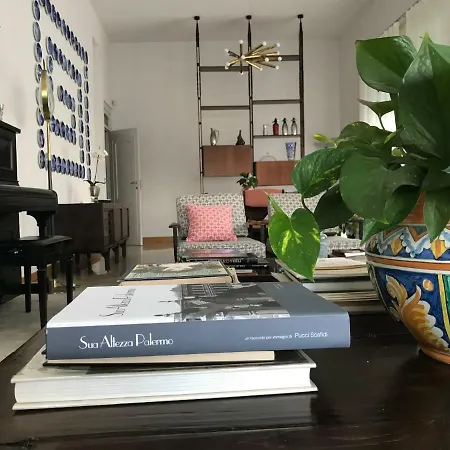 Questa Casa Non E'un 4* 巴勒莫