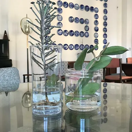 Questa Casa Non E'un 4*