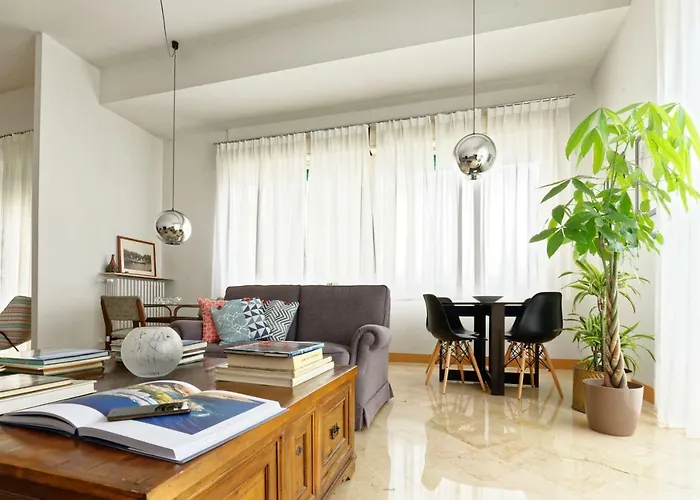 Questa Casa Non E'un 4*