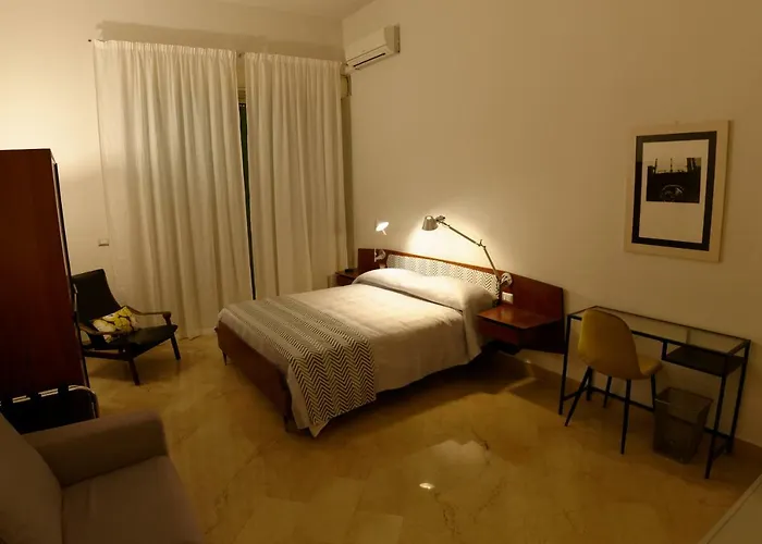 Questa Casa Non E'un Palermo