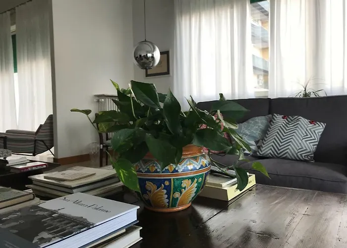 Questa Casa Non E'un Bed & Breakfast Palermo