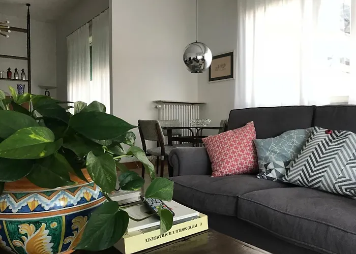 Questa Casa Non E'un Palermo
