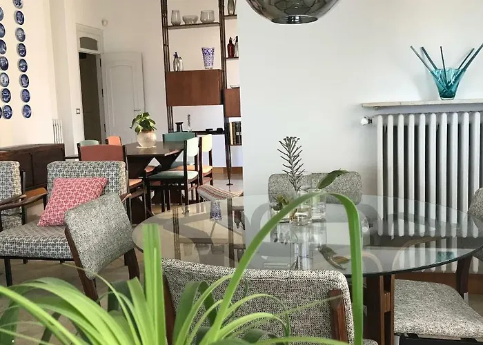 Questa Casa Non E'un 4*